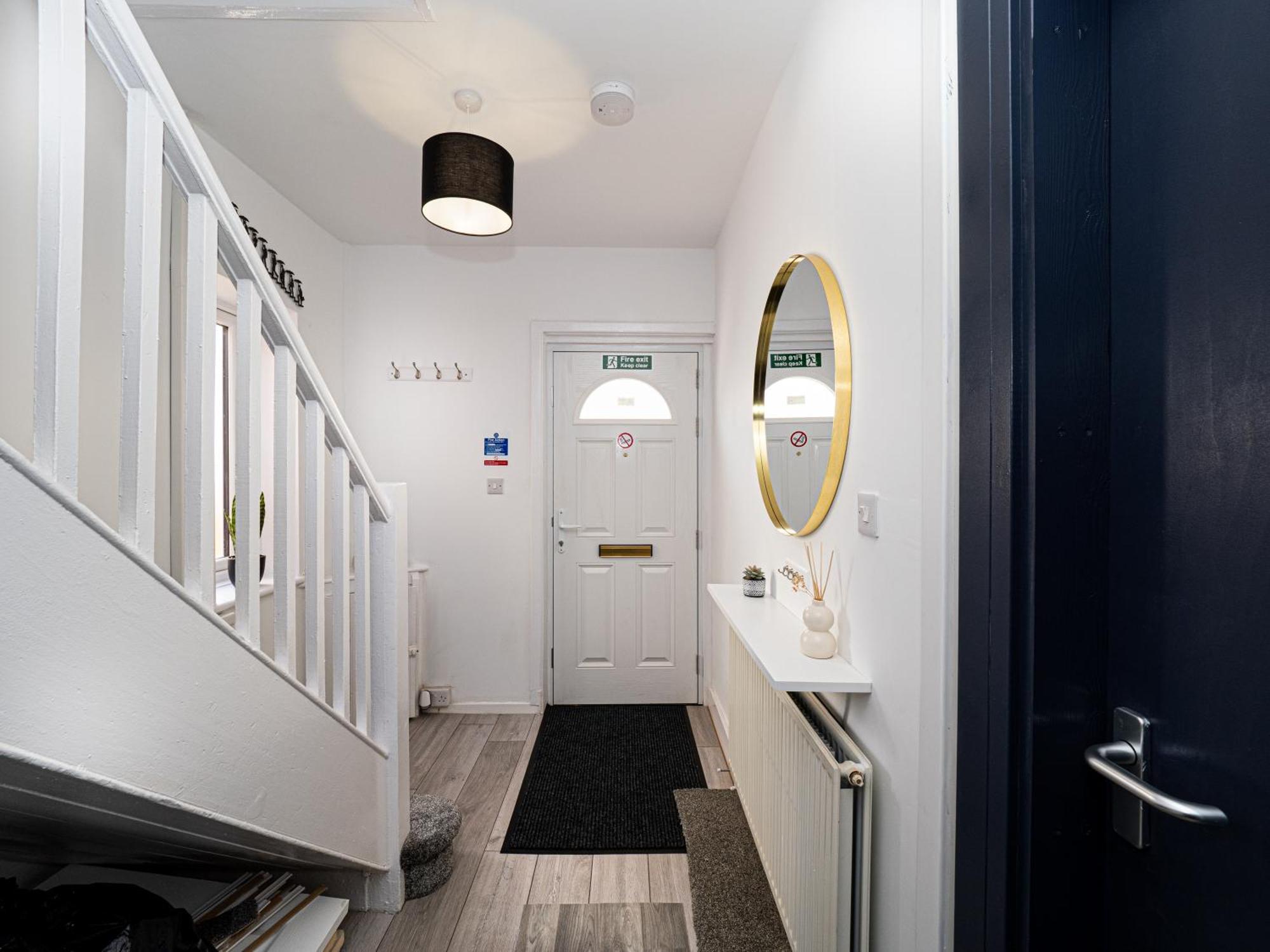 3Br Haven Retreat In Wallasey With Free Street Parking Kültér fotó