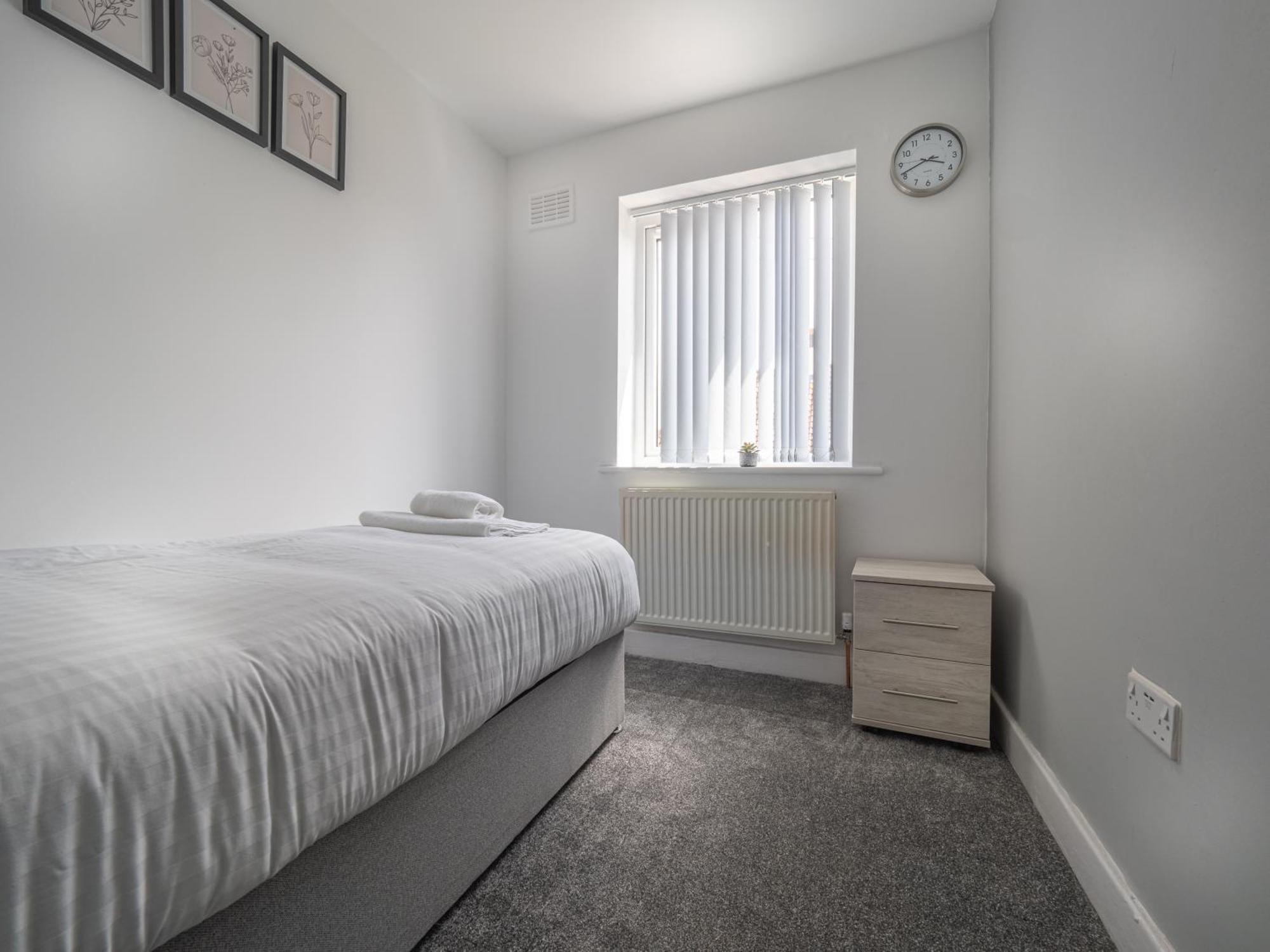 3Br Haven Retreat In Wallasey With Free Street Parking Kültér fotó